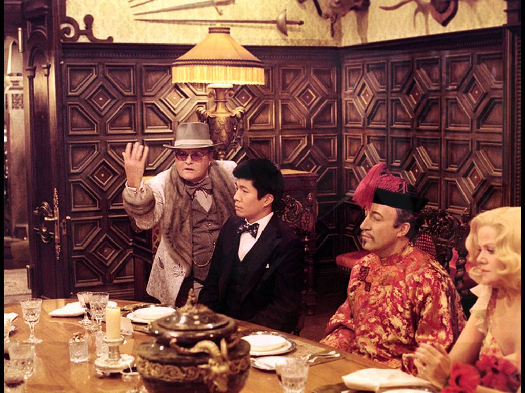 invito a cena con delitto. Ridere del giallo