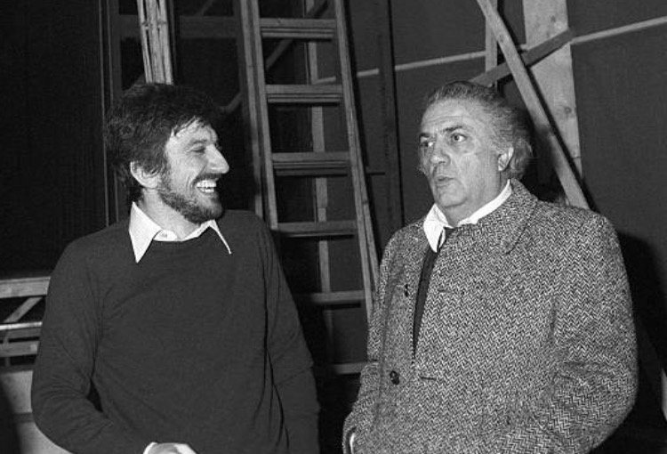 Gigi Proietti - Son già due anni
