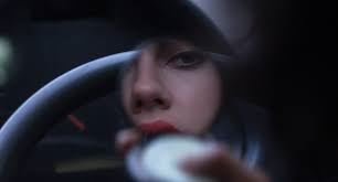 Under the skin. La bellezza mortale di Scarlett