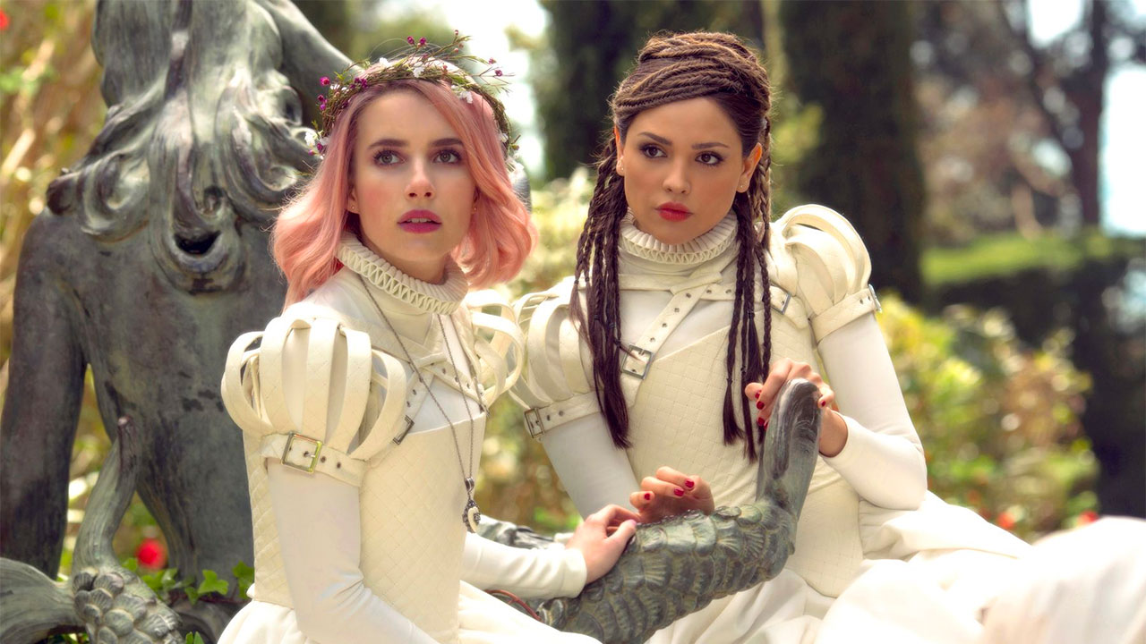 Paradise Hills - Favola nera senza magia