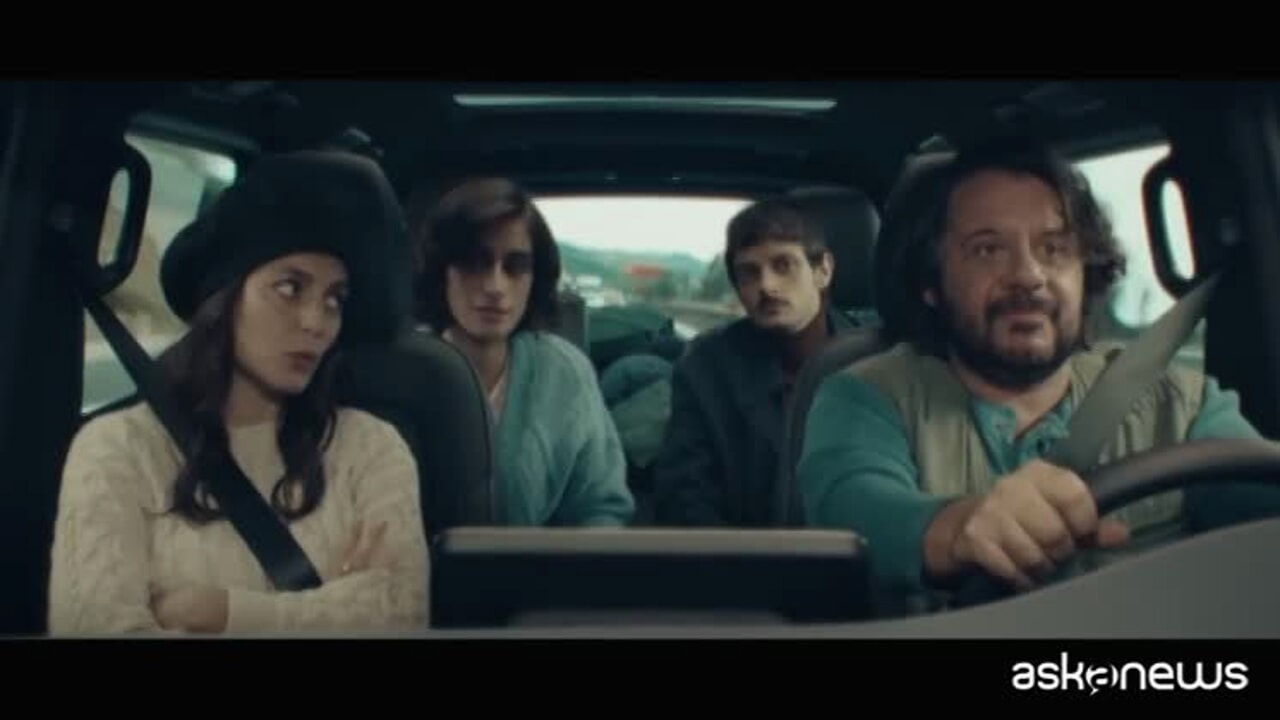 Con chi viaggi - Quattro in macchina