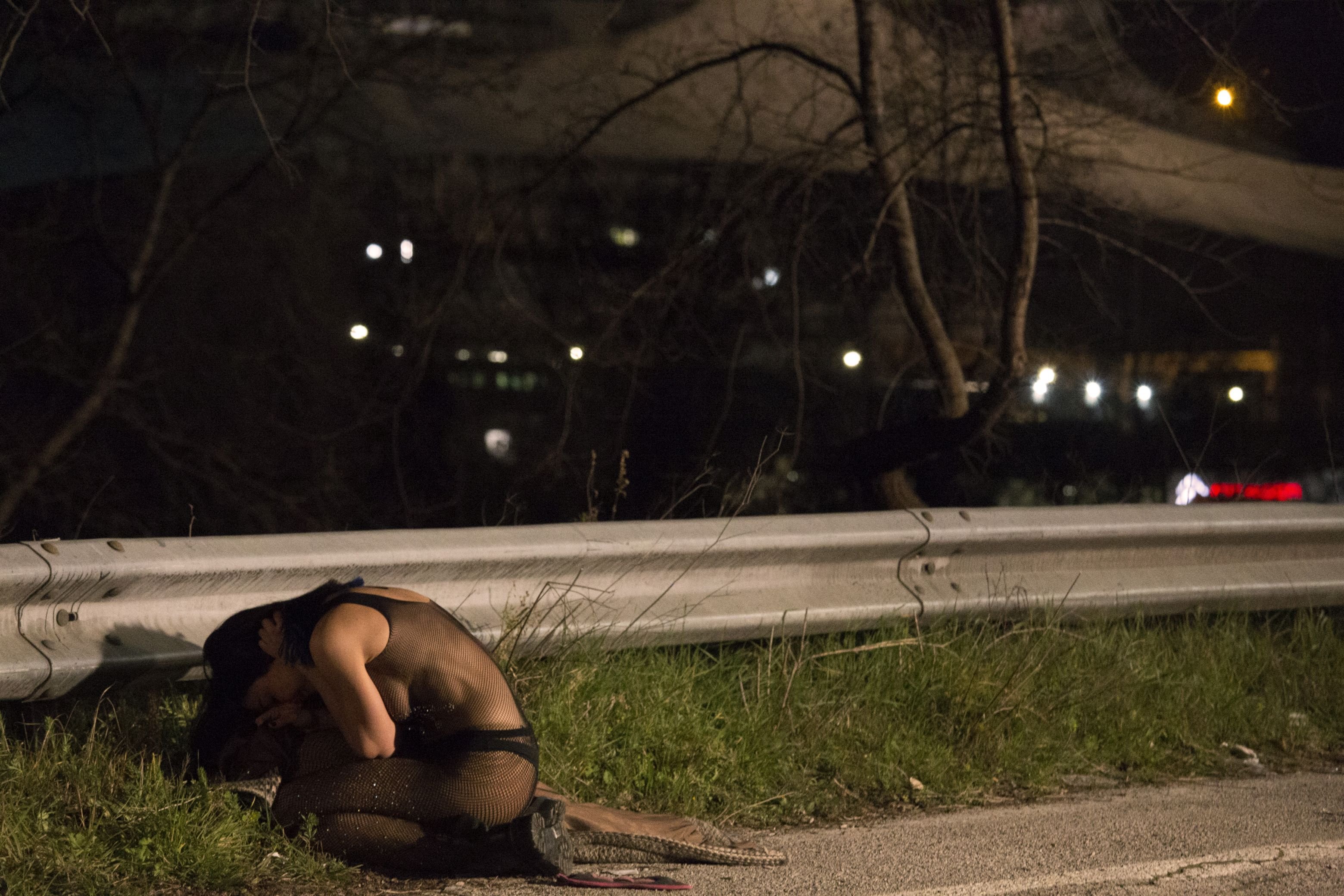 La notte più lunga dell'anno - Benzinaio