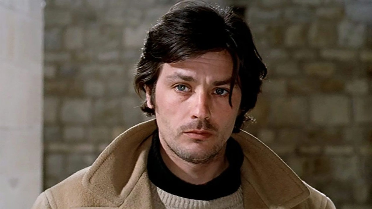 Alain Delon: Addio al Gigante del Cinema Francese, Tra Successi e Rivalità